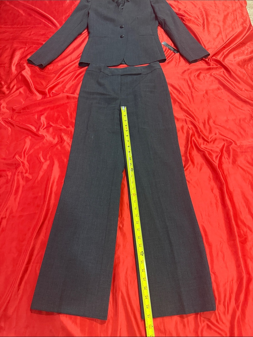 WOW POSHMARK - Authentic Tahari Arthur S. Levine NWOT Two Piece Pants Suit - Picture 5 of 11